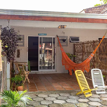 Memora Guesthouse Pontal Do Parana - Suite A Duas Quadras Da Praia E Perto Da Ilha Do Mel Exterior photo