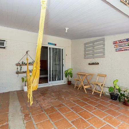 Memora Guesthouse Pontal Do Parana - Suite A Duas Quadras Da Praia E Perto Da Ilha Do Mel Exterior photo