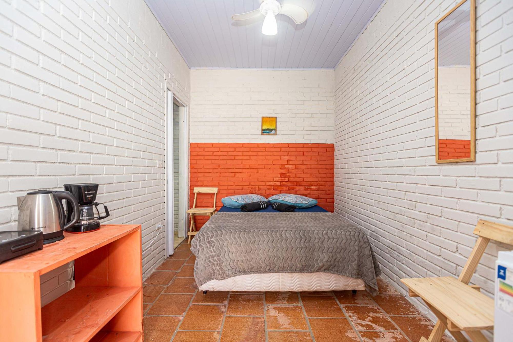 Memora - A Duas Quadras Da E Perto Da Ilha Do Mel Homestay